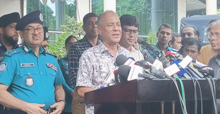 আওয়ামী লীগের ঝটিকা মিছিল কমেছে: স্বরাষ্ট্র উপদেষ্টা